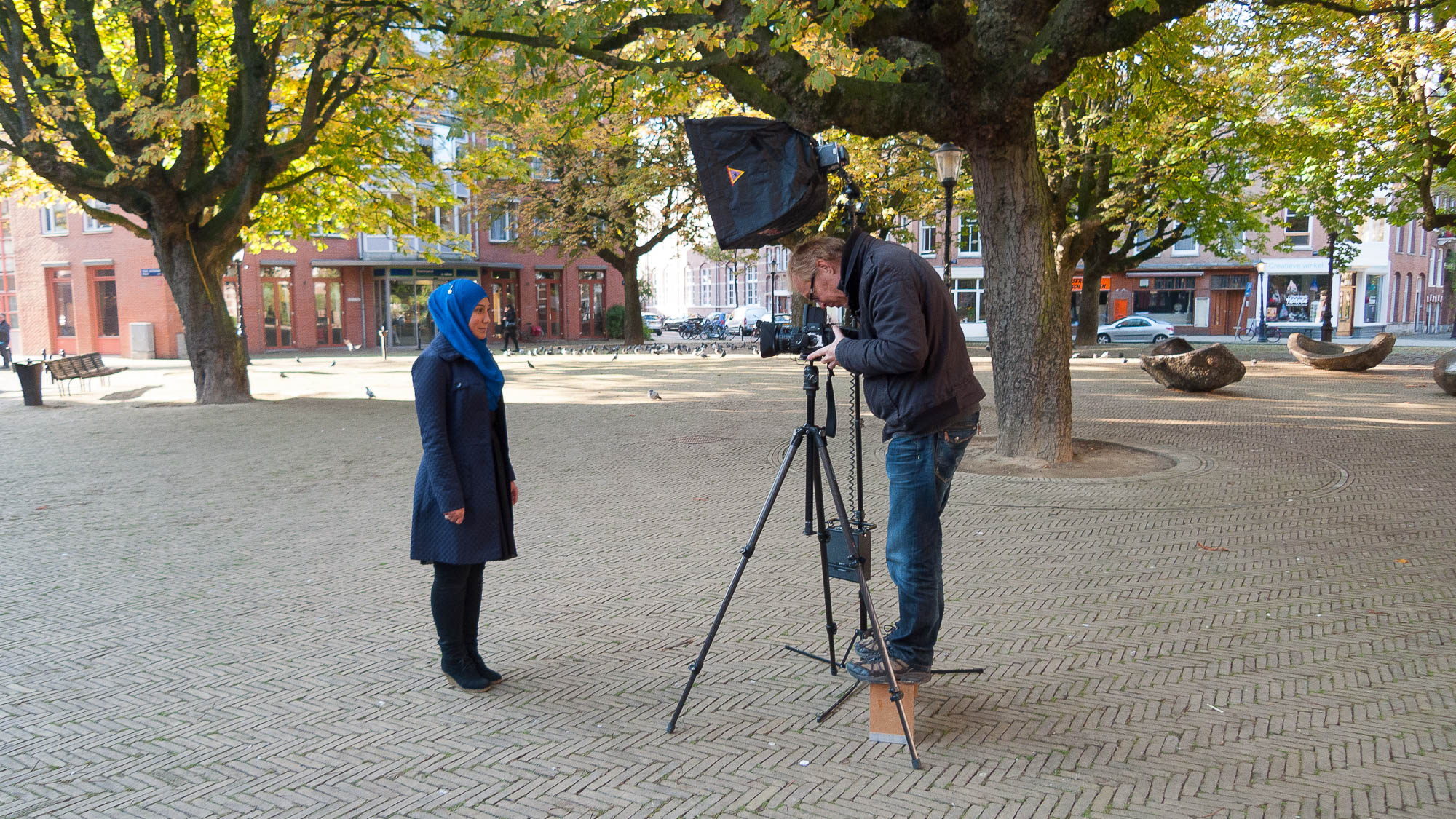 Doing the shoot of the Turkish girl for Faces of Amsterdam